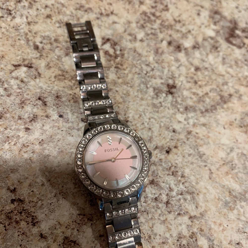 Fossil Watch - Picture 3 of 4